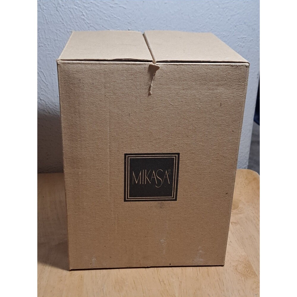 4 Mikasa Overture Clear Wine Glasses  Stemware 7 3/4” w Box